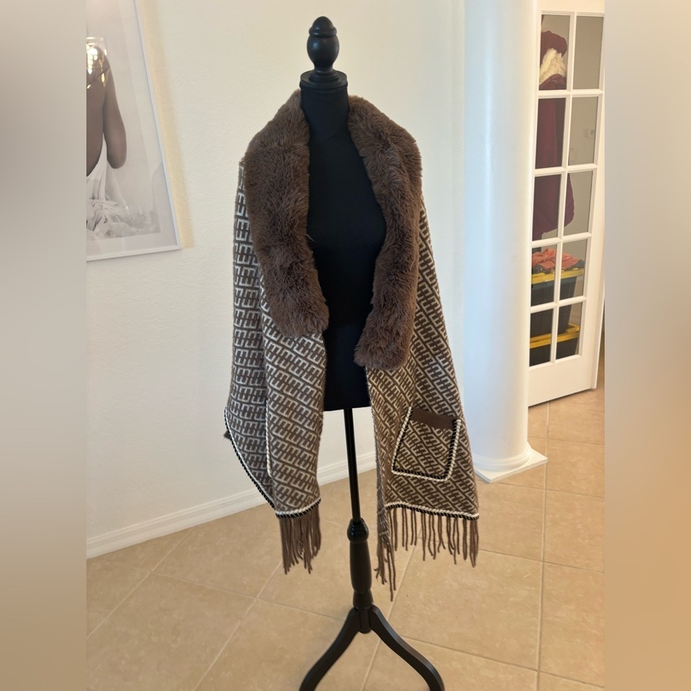 Brown Patterned Shawl with Faux Fur Trim. ONE SIZE
